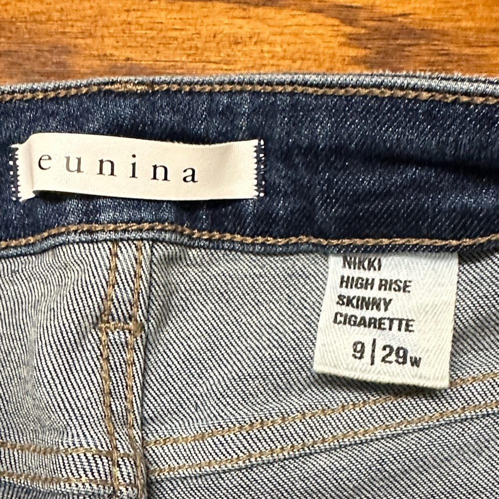 Eunina Women's Frayed Hem Blue Jeans - Picture 5 of 10
